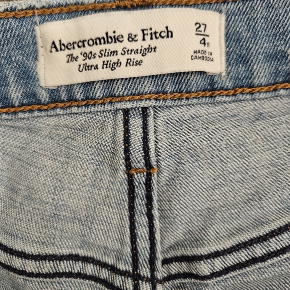 Abercrombie & Fitch 90s Slim Straight Ultra Highrl Rise Jeans - Size 27/4 - Picture 8 of 15